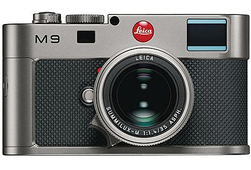 LEICA M9 TITANIUM IN STOCK NOW! (SOLD WITHIN AN HOUR) | Steve Huff