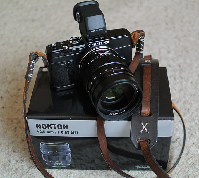The Voigtlander 42.5 f/0.95 Lens for Micro 4/3 is here! Review