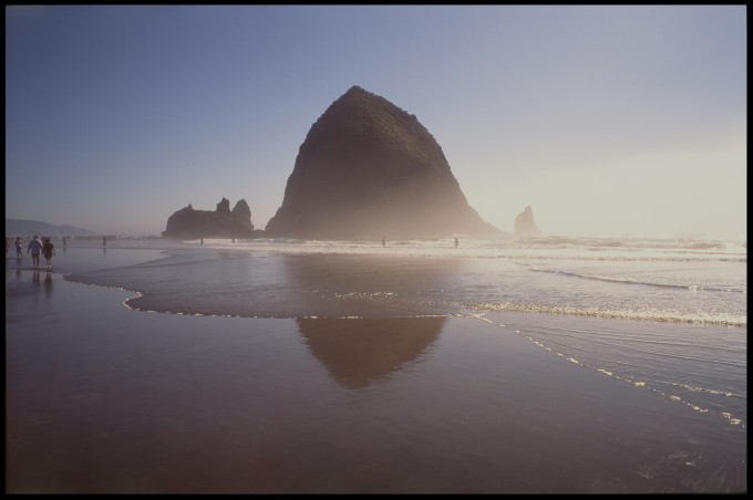 SH_Leica_M7_HaystackRock_Velvia_50_Voigt28