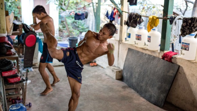 Nikko Karki © 2013 Lethwei 19