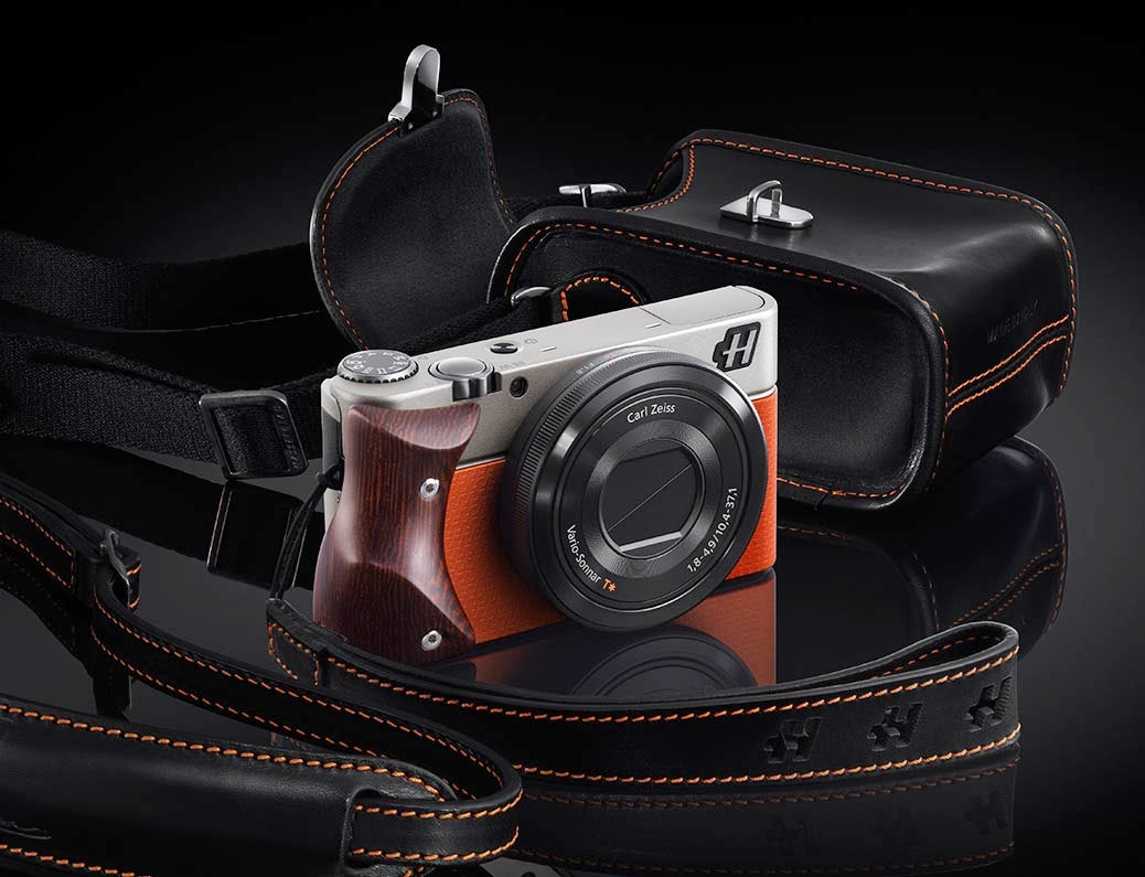 $3,500 Louis Vuitton Mirrorless Camera bag is Perfect for Your Hasselblad  Stellar
