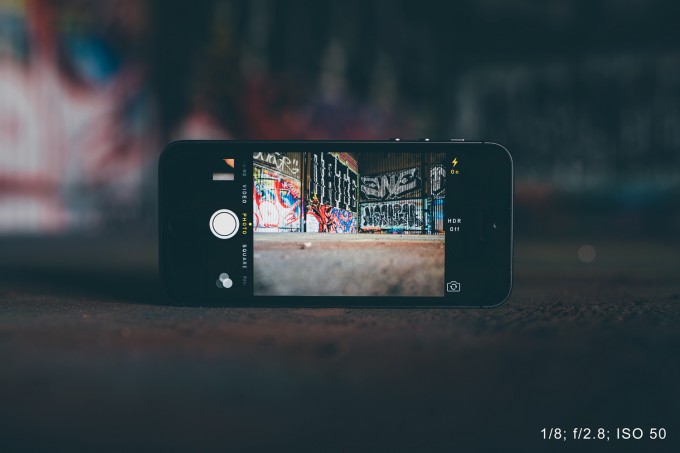 Through-My-iPhone-Graffiti-By-Simi-Tometi