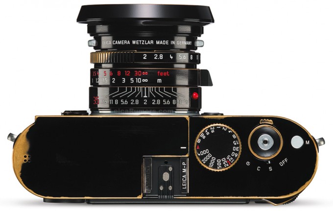 LEICA-M-P-CORRESPONDENT-SET-CREATED-BY-LENNY-KRAVITZ-FOR-KRAVITZ-DESIGN