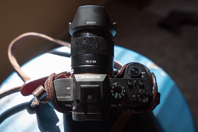 Goed doen Inspiratie rekenkundig The Sony 28mm F/2 FE Lens Review by Steve Huff | Steve Huff Hi-Fi and Photo