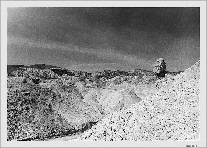 analog: Death Valey 1987, T-Max 100, Nikon FA