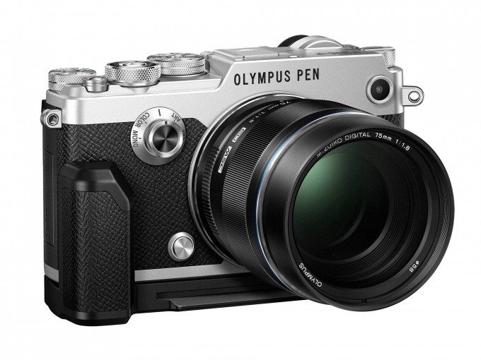 Review: Olympus PEN-F Compact Micro Four Thirds Camera