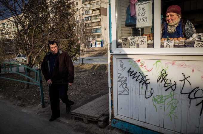 Ukraine, march 2015. Escenas de vida diaria en la ciudad de Mariupol que s eencuentra a pocos km de la linea de combate entre ejercito ukranio y separatistas pro rusos.