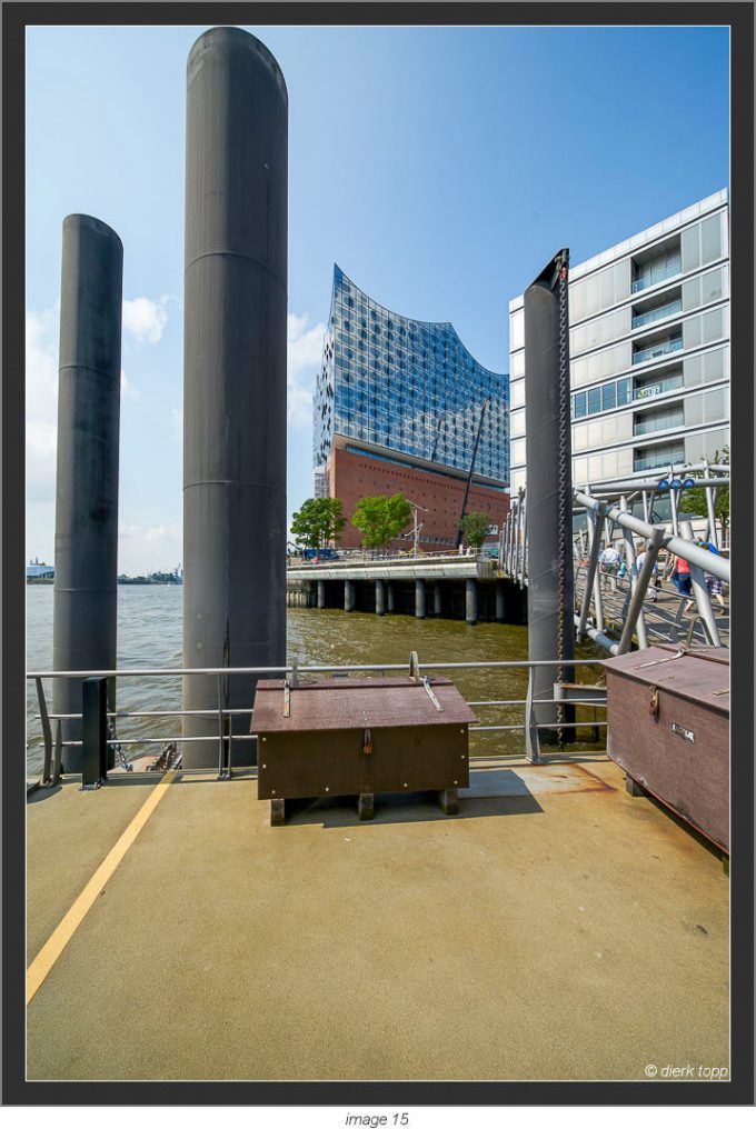 test of pre production lens LAOWA 12mm f/2.8 ZERO-D from Venus Optics, Hamburg Hafencity, Elbphilharmonie