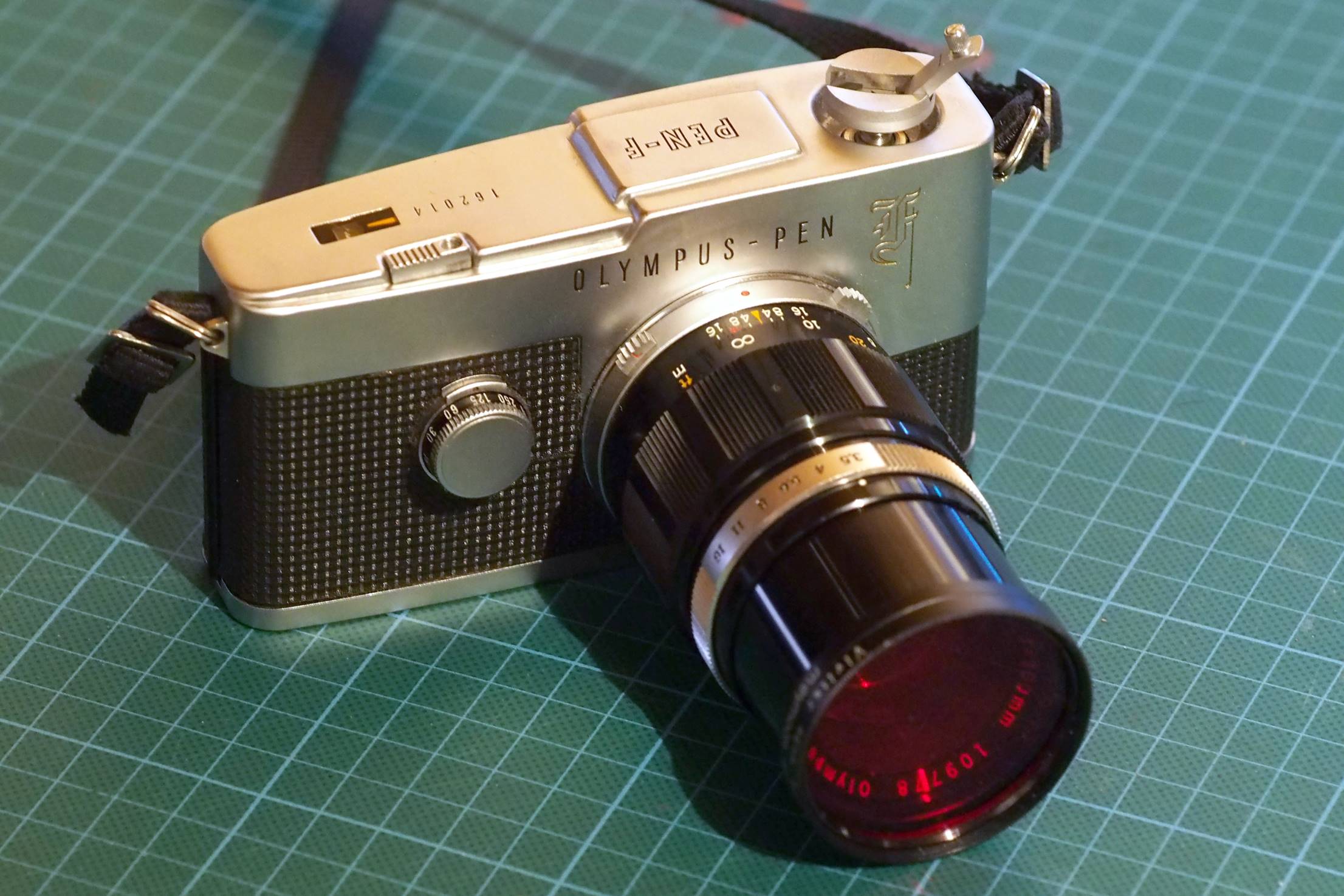 Review: Olympus PEN-F Compact Micro Four Thirds Camera