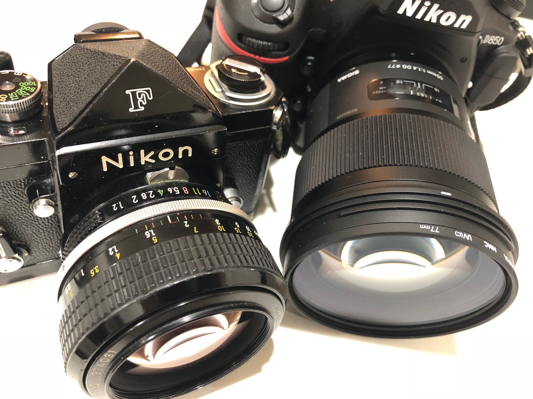 NikonFvsD850