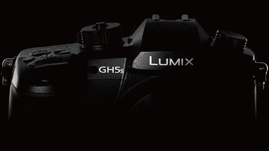 The new Panasonic GH5s takes on the Sony A7SII with its new Wowzers! | Steve Huff Hi-Fi and Photo