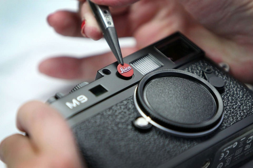 leica-red-dot-960x640
