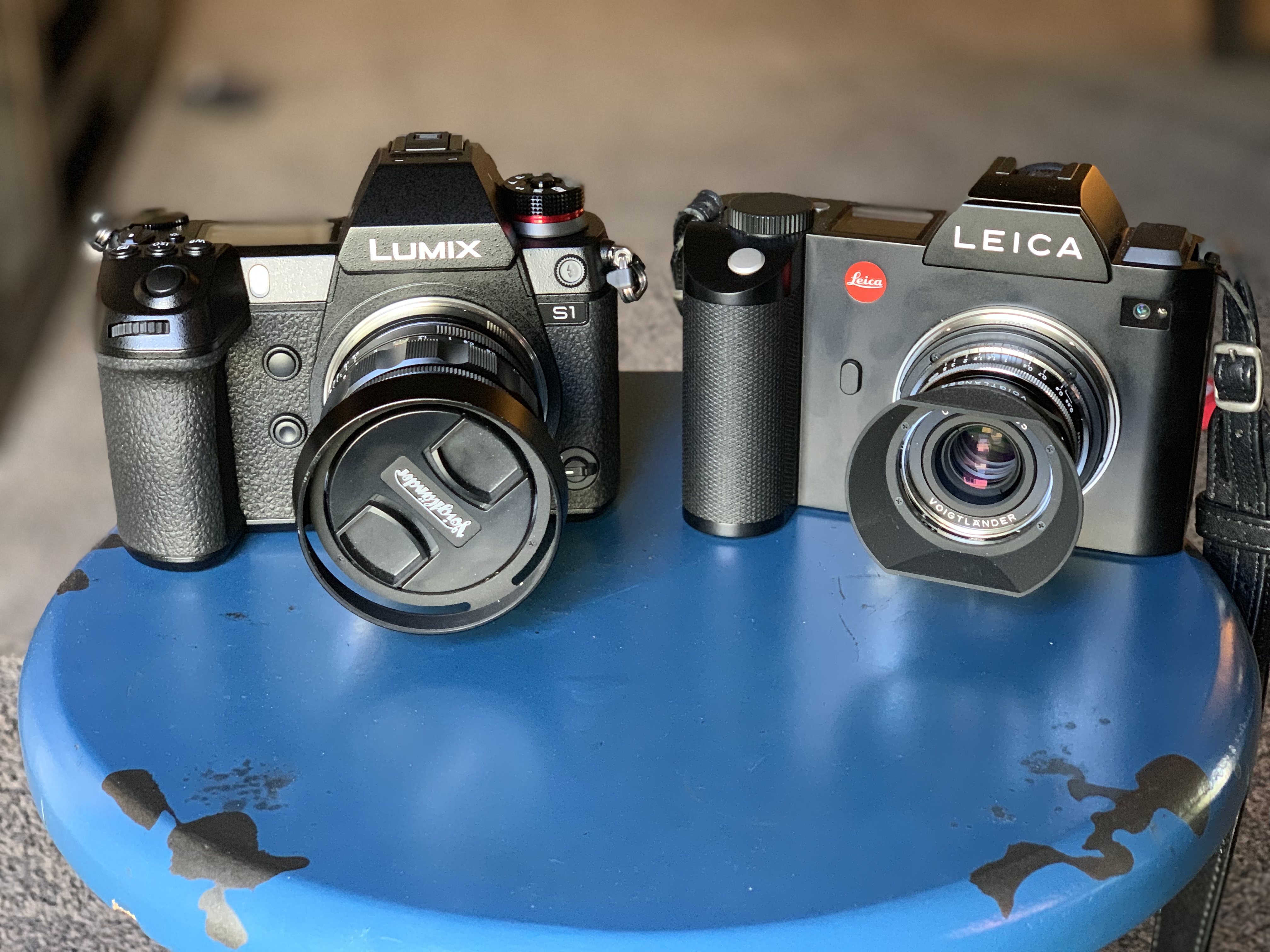 Matron schaamte Manifestatie The Panasonic S1 vs Leica SL (High ISO test) | Steve Huff Hi-Fi and Photo