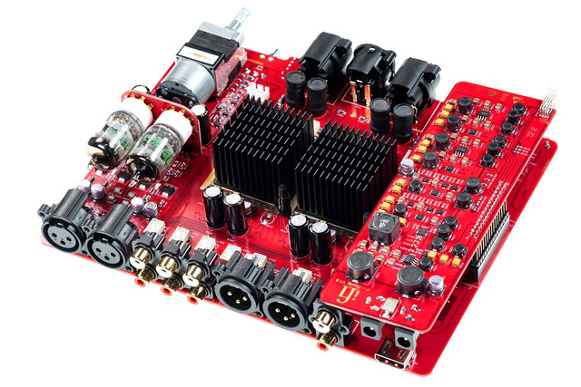 REVIEW iFi Pro iDSD Signature DAC Streamer