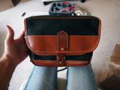 Tuesday Videos: Fogg B-Laika Bag Review, Olympus E-P3 video samples